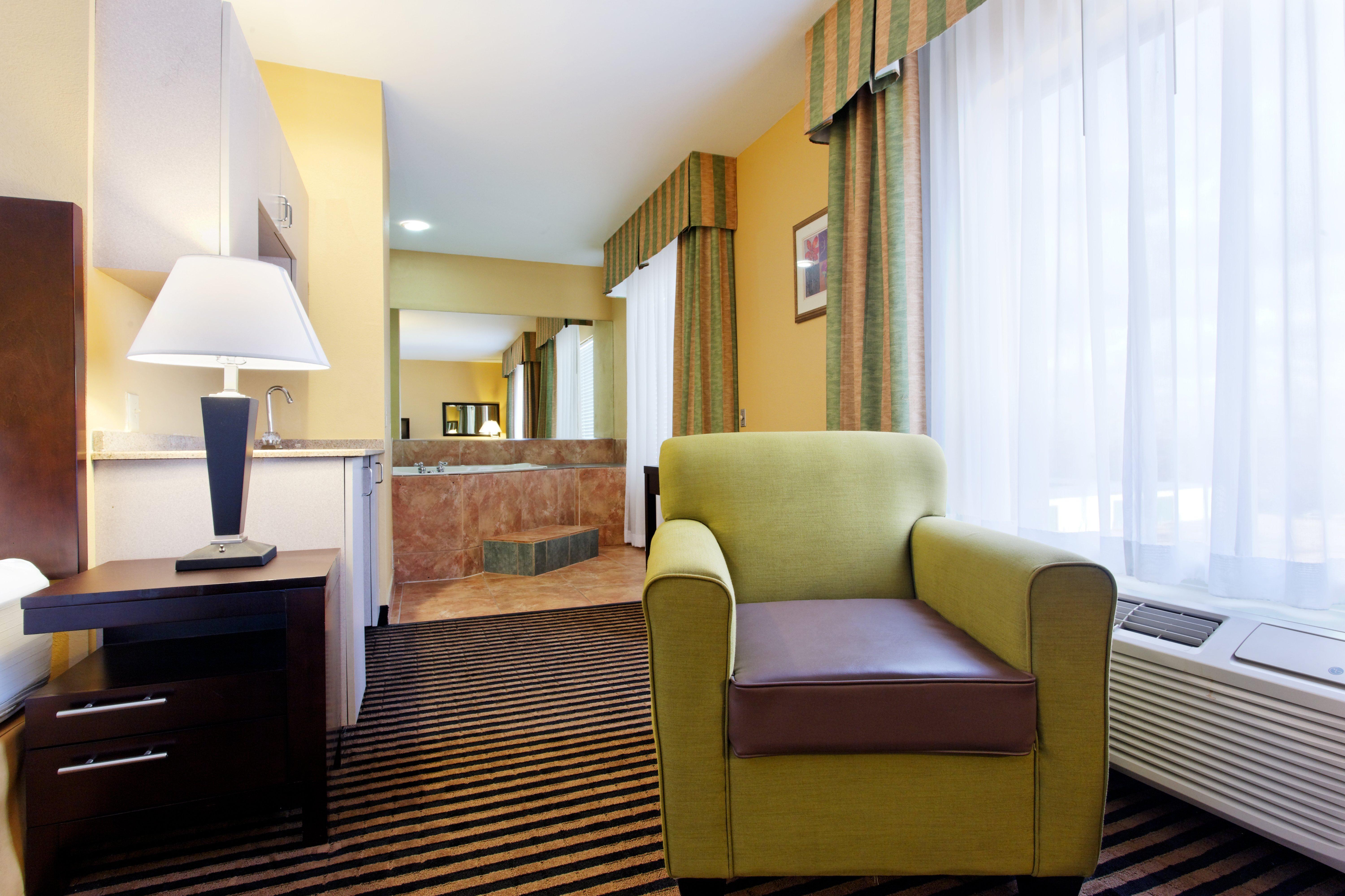 Holiday Inn Express Crockett By Ihg מראה פנימי תמונה