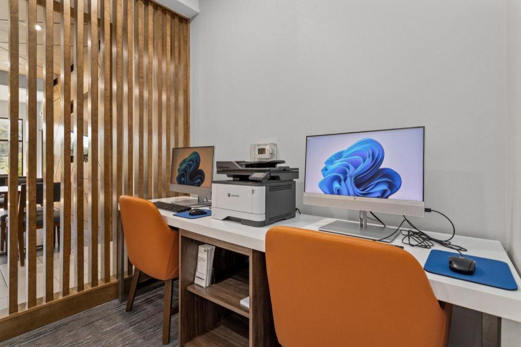 Holiday Inn Express Crockett By Ihg מראה חיצוני תמונה