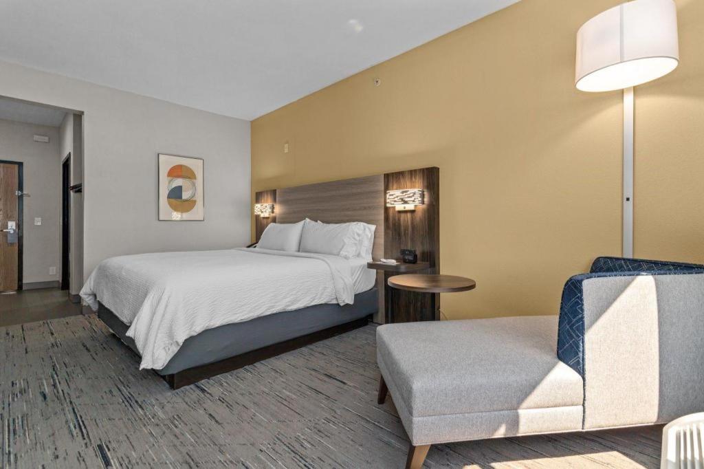 Holiday Inn Express Crockett By Ihg מראה חיצוני תמונה
