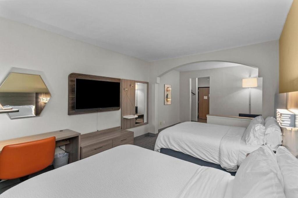 Holiday Inn Express Crockett By Ihg מראה חיצוני תמונה