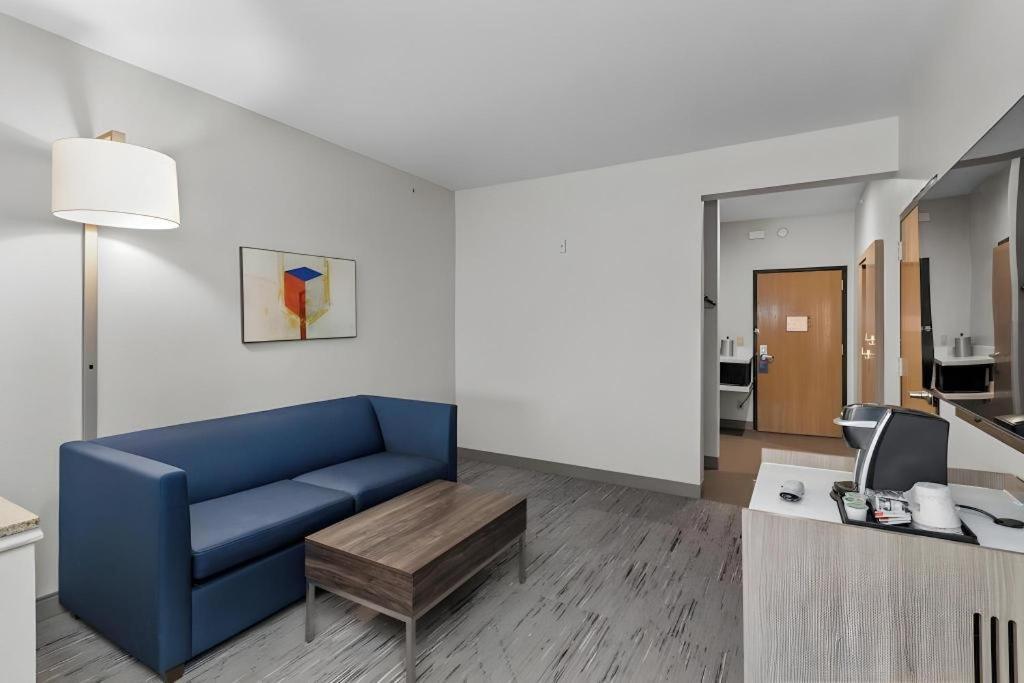 Holiday Inn Express Crockett By Ihg מראה חיצוני תמונה